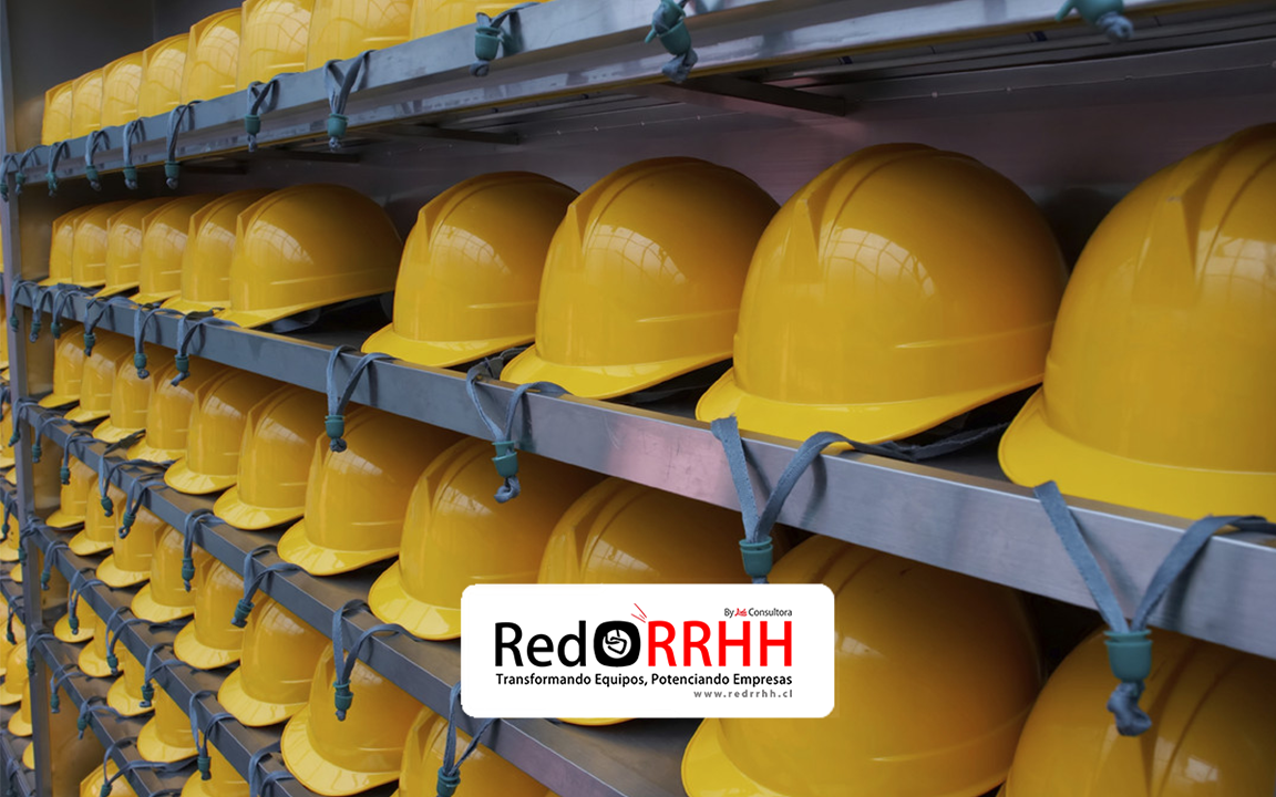 La prevención de riesgos laborales ha dejado de ser únicamente una obligación legal para convertirse en un elemento estratégico dentro de las organizaciones.